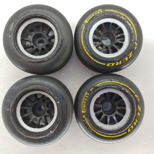 Gravity spec front - front, &