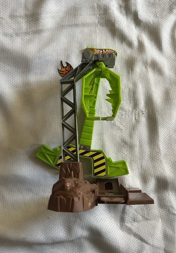 Mattel hot wheels claw escape - hot,